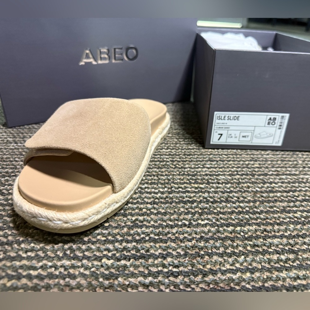 ABEO Isle Slide NIB